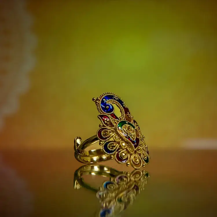 22kt Gold Peacock Ring